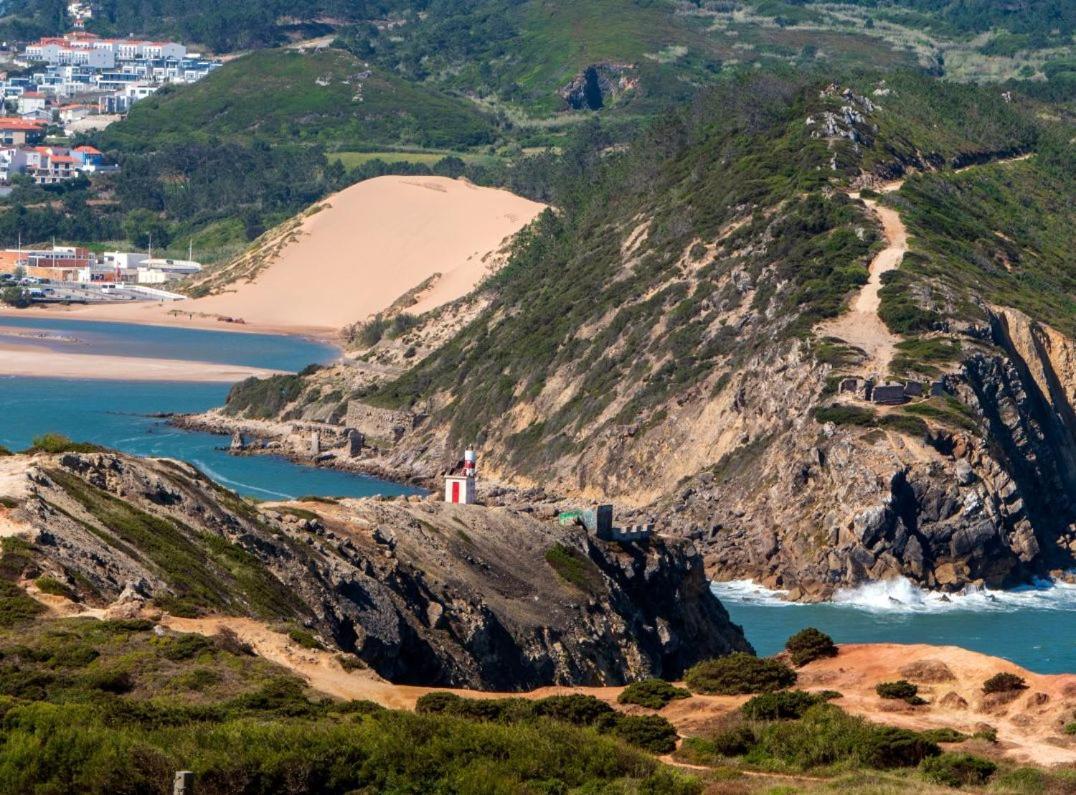 Kampaoh Sao Martinho Do Porto Hotel Bagian luar foto